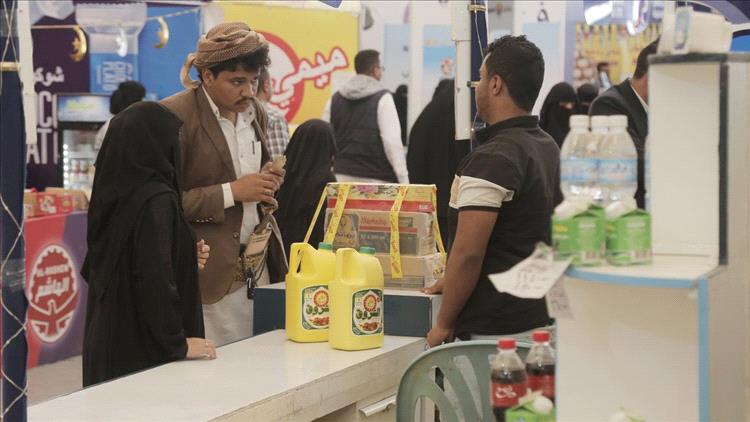 فتح الطرقات في اليمن.. الحوثيون يريدون بدائل للموانئ