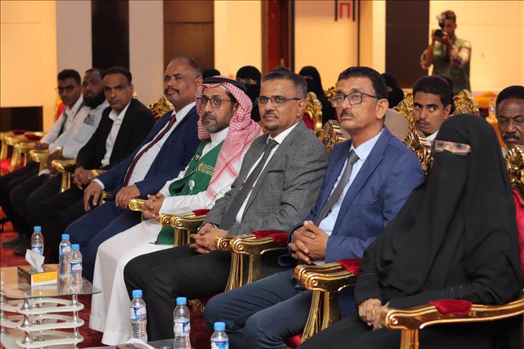 المكلا: مركز الملك سلمان للإغاثة يدشّن مشروع "إعادة إدماج النساء المفرج عنهن وأسرهن في المجتمع"