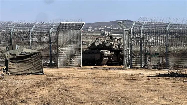 الجيش الإسرائيلي: هاجمنا دبابات في جنوب سوريا