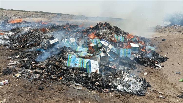 صحة بيئة المنصورة تتلف أطنان من الأجبان والعصائر والأغذية غير صالحة للاستهلاك