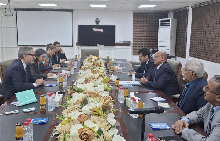 سفراء الاتحاد الأوروبي: البنك المركزي اليمني هو الجهة الشرعية الوحيدة لإصدار العملة