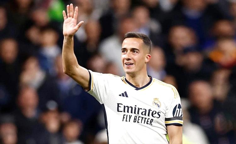 رسمياً.. ريال مدريد يودع لوكاس فاسكيز