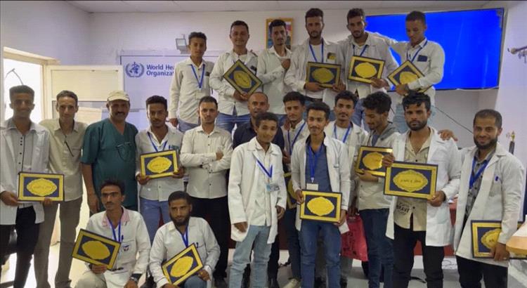 مستشفى الشيخ محمد بن زايد بالضالع يختتم دورتين تدريبيتين في الطوارئ والإنعاش القلبي الرئوي
