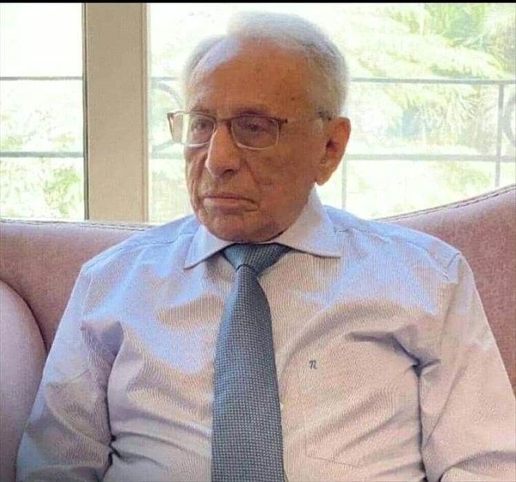 وفاة رجل الأعمال البارز أبوبكر عمر بازرعة