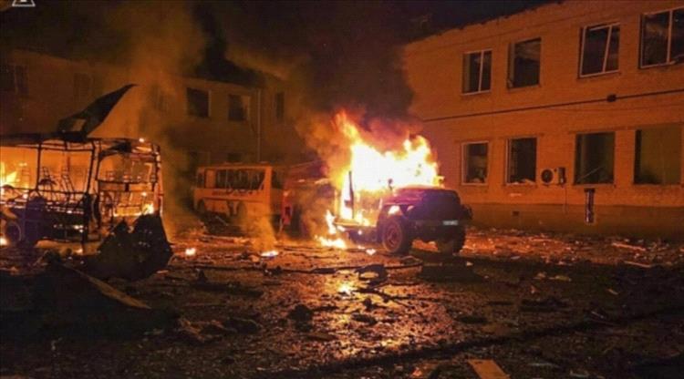 قصف روسي يخلّف 3 قتلى في أوكرانيا.. وأستراليا تسلّم كييف دبابات "أبرامز" المتطورة