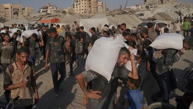 لتسليم المساعدات.. إسرائيل تعلن تعليق العمليات العسكرية في 3 مناطق بغزة
