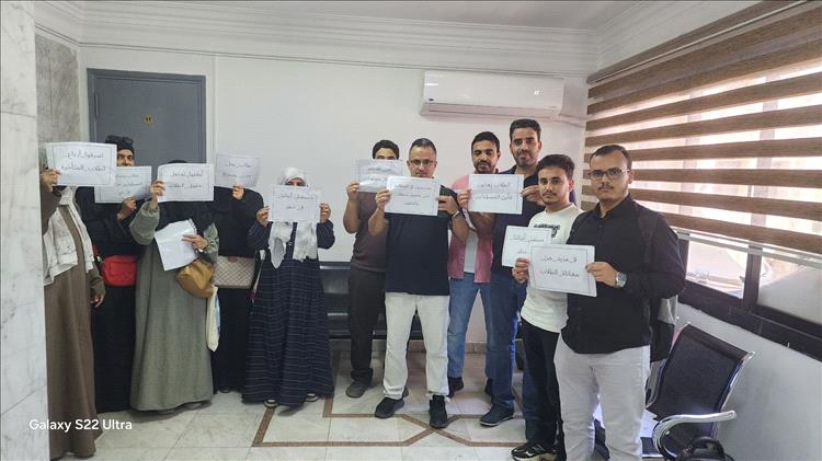 المبتعثون في الخارج يشددون على تنفيذ توجيهات بن بريك
القاهرة