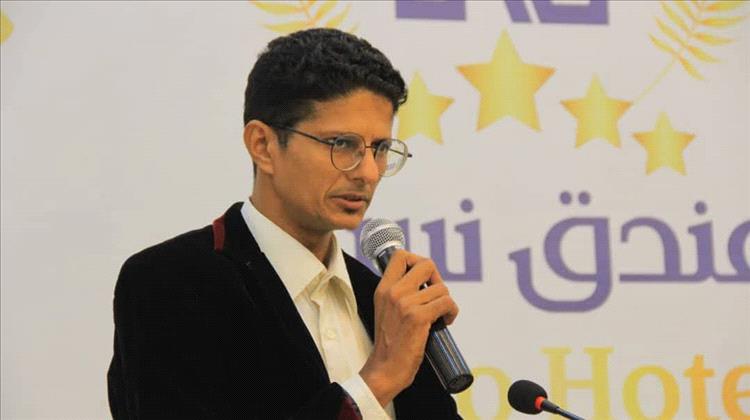 حقان يوجه قادة وأعضاء المكونات الشبابية إلى تلمس هموم الضعفاء والمساكين في كل حارة من نواحي المكلا