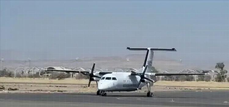 نجاة طائرتين بأعجوبة من كارثة تصادم في مطار صنعاء بسبب غياب برج المراقبة