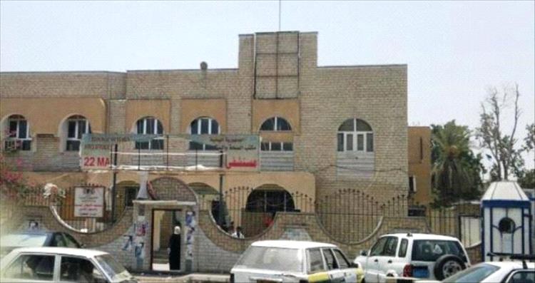 انهيار شامل في الخدمات الصحية بمستشفى 22 مايو بعدن يفاقم معاناة المرضى