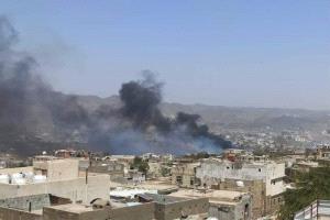 تعز.. مقتل امرأة وإصابة طفلة بقصف حوثي على منازل المدنيين