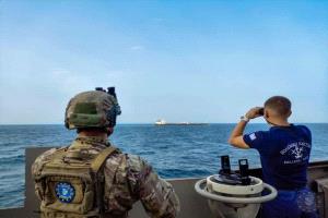 الاتحاد الأوروبي: الفرقاطة "بسارا" تنفذ مهمة ناجحة لحماية سفينة تجارية بالبحر الأحمر