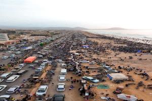 خفر السواحل ينقذ 7 حالات غرق متفرقة على سواحل حضرموت