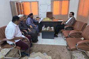 رئيس الهيئة العامة للأراضي ومحافظ سقطرى يناقشان تنفيذ المخطط العام مستربلان لسقطرى