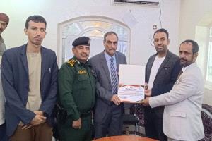 السلطة المحلية بشبوة تُشيد بجهود منظمة أطباء بلا حدود ودعمها المستمر للقطاع الصحي