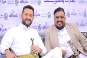 الفنان يحيى عنبة يشكو مالك فندق في مريس: "احترموا المسافرين.. لا تنسوا القيم والقبيلة"