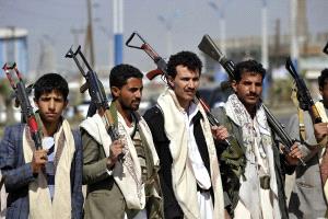 اليمن يطالب برد دولي حازم ضد الحوثيين
