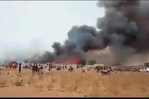 حريق يلتهم 18 منزلا في الحديدة