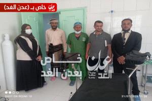 المدحدح يلتقي بالدكتور الربيعي والدكتورة معالي خلال زيارتهما لمستشفى أحور العام