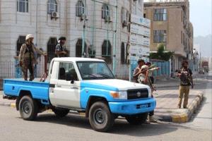 القبض على متهم فجّر قنبلة في الشارع وآخر أطلق النار على الشرطة بسبب خلاف على "الطاقة الشمسية"