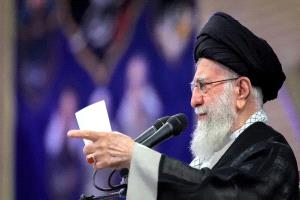 خامنئي: قادرون على الوصول لمواقع أميركية مهمة في المنطقة