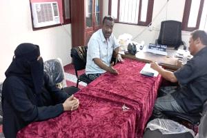 مناقشة اوجه التعاون المشترك بين مؤسسة الأحقاف التنموية و جمعية الصديق التنموية