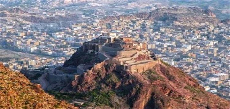 محاولة ذبح مواطن عقب استدراجه من قبل مجهولين في تعز.. صورة