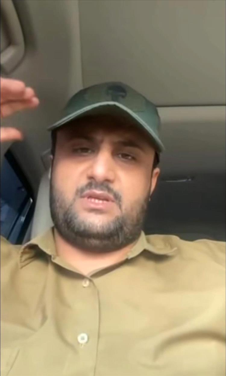 أمجد خالد بعد اقتحام منزله في التربة يتوعد بنشر فيديوهات للقاءات مع قيادات الإصلاح