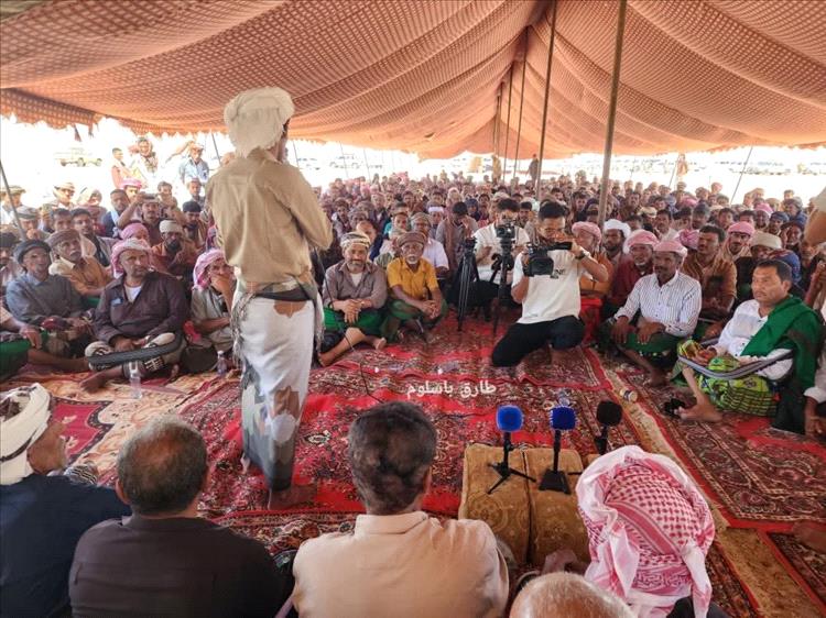 حوطة الفقيه علي بميفعة تحتضن العواد السنوي لقبائل آل محُّمد بن عمر وتهنئ المحافظ ابن الوزير والسلطة المحلية