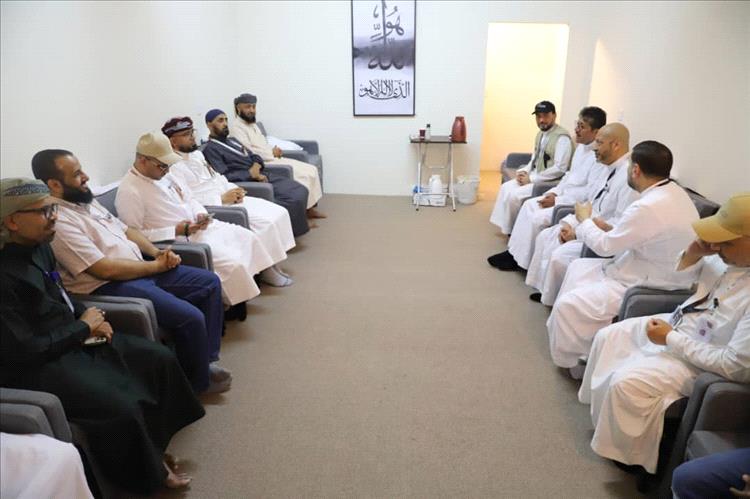 لقاء بمكة المكرمة يستعرض الجهود المبذولة لخدمة حجاج اليمن خلال موسم ١٤٤٦هـ
