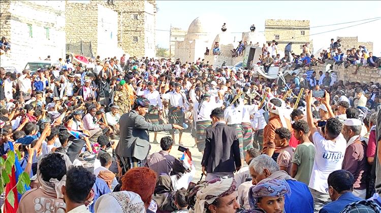 قلعة القارة التاريخية بيافع رُصـد تحتضن احتفال العيد التراثي والثقافي السادس 2025