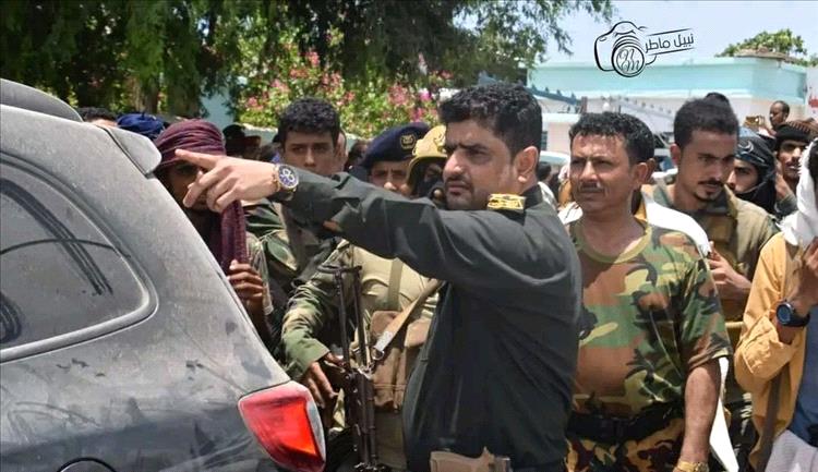 أبناء أبين يشيدون بدور مدير أمن المحافظة العميد علي الذيب "أبو مشعل الكازمي" في تحقيق الاستقرار