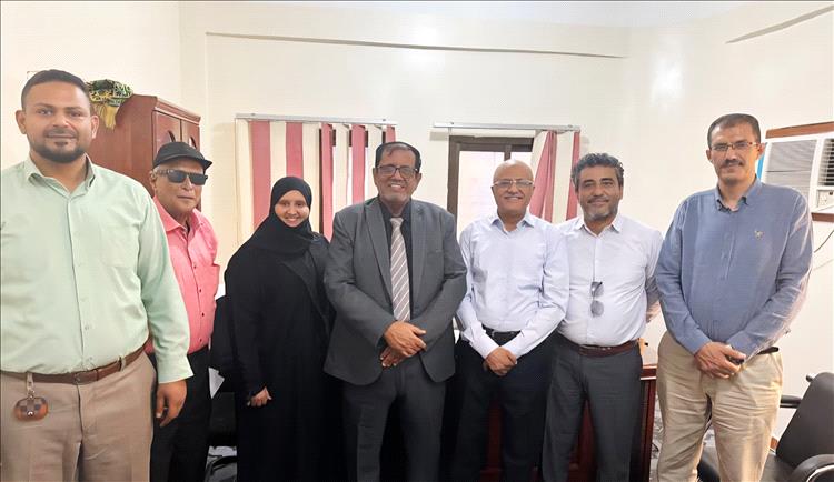 الكابتن بن نهيد يتفقد سير العمل بهيئة الطيران ومطار عدن الدولي عقب إجازة عيد الأضحى المبارك