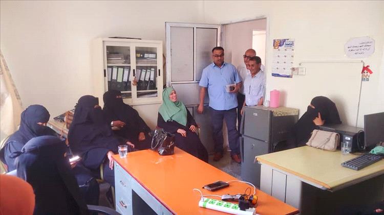 مدير عام التواهي يشيد بانضباط الموظفين في أول يوم دوام عقب إجازة عيد الأضحى