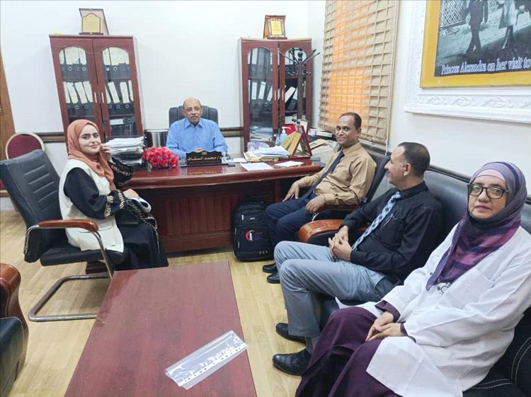 مؤسسة قمة عدن ترفد قسم الباطني بهيئة مستشفى الجمهورية بعدن بأدوية للأمراض المزمنة