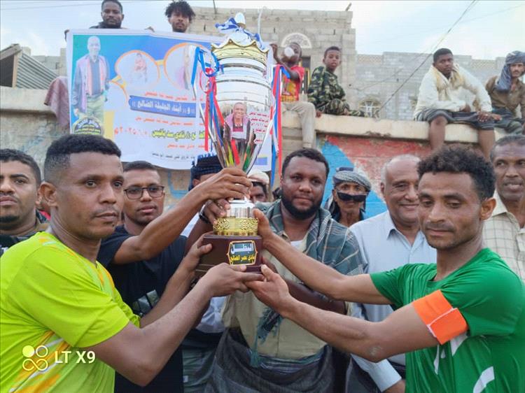 السد والنصر يتعادلان ويهديان كأس أربعينية الكابتن عبدالله مكيش لأسرة الفقيد