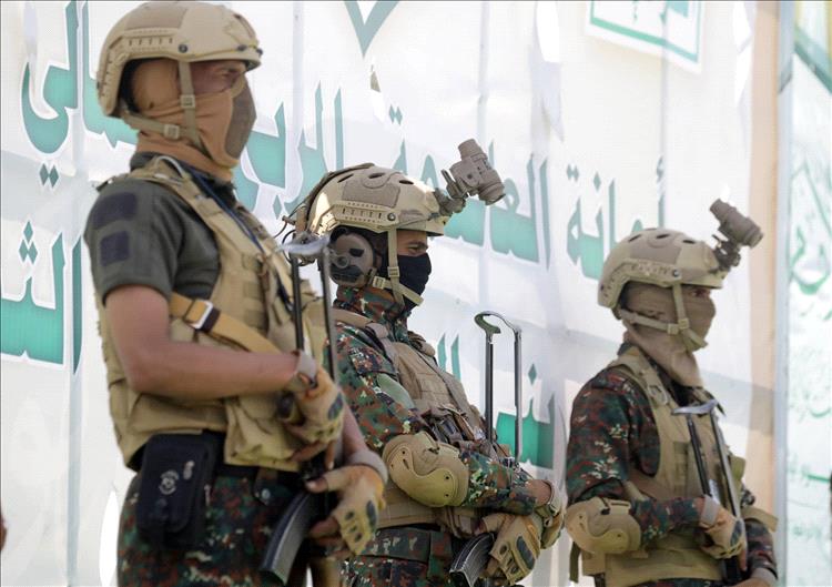 الحوثيون... أكثر حليف يخشى هزيمة النظام الإيراني