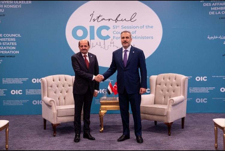 الدبلوماسية اليمنية ترسل رسائل واضحة للاقليم وتحمل النظام الإيراني  كامل المسؤولية عن الانقلاب على الشرعية في اليمن