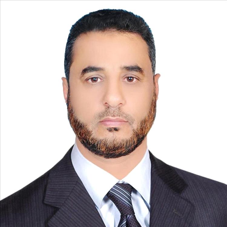 جامعة عدن تمنح البرفسور عبدالله مقبل علي الضامي لقب "الأستاذ"