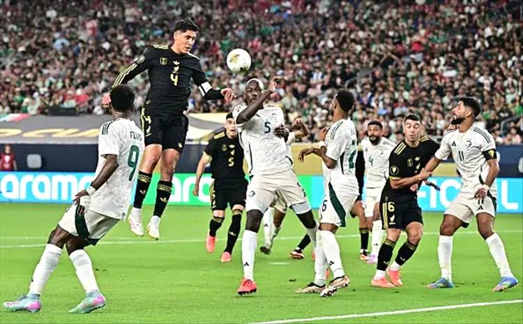 بالصور.. المكسيك تنهي المغامرة السعودية في الكأس الذهبية