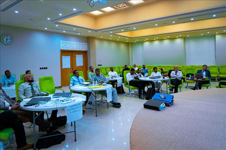 اختتام دورة "المراجعة من التكليف إلى التقرير" في مركز القطيبي للتدريب بمشاركة واسعة