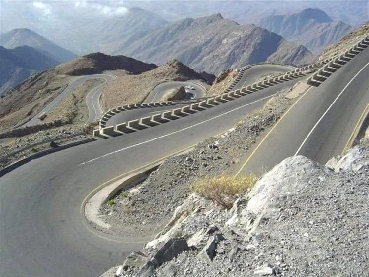 عاجل : اللجنة الأمنية في أبين تُقر فتح طريق ثرة وتكلف الأشغال بإزالة العوائق
