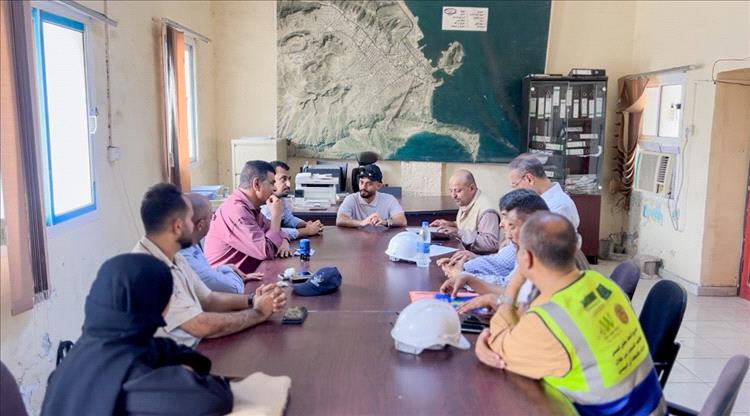 عدن.. اجتماع في صيرة يناقش معوقات ترميم المباني الأثرية وسبل معالجتها