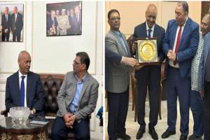 رئيس اتحاد شباب العرب للإبداع يكرم النائب مصطفى بكري