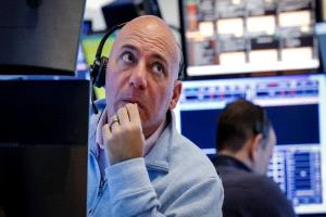 الأسهم الأميركية تتكبد خسائر أسبوعية بفعل مخاوف التوترات في الشرق الأوسط