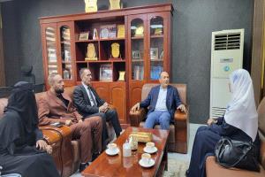 نائب وزير الصناعة يناقش مع رئيس الجهاز المركزي للإحصاء تعزيز التعاون المشترك