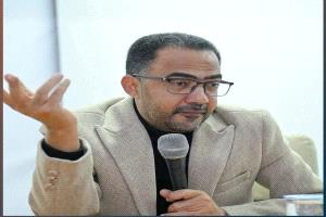 وفاة الشاعر اليمني فؤاد الحميري فجر الجمعة في إسطنبول
