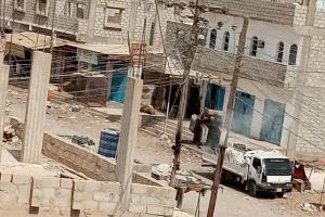 بعد أسبوعين من انقطاع الكهرباء.. أهالي السوق المركزي في عزان ميفعة يطالبون بسرعة إصلاح المحول