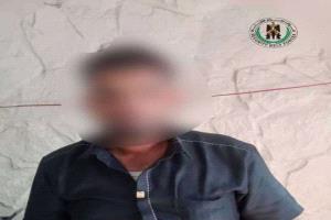 حزام العاصمة عدن يلقي القبض على متهم بحيازة مخدرات في البريقة