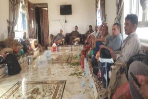 الشعيب: بادرة فريدة من نوعها تعيد زملاء الدراسة بعد ٣٧ عاماً وتحول الذكريات إلى مشروع اجتماعي